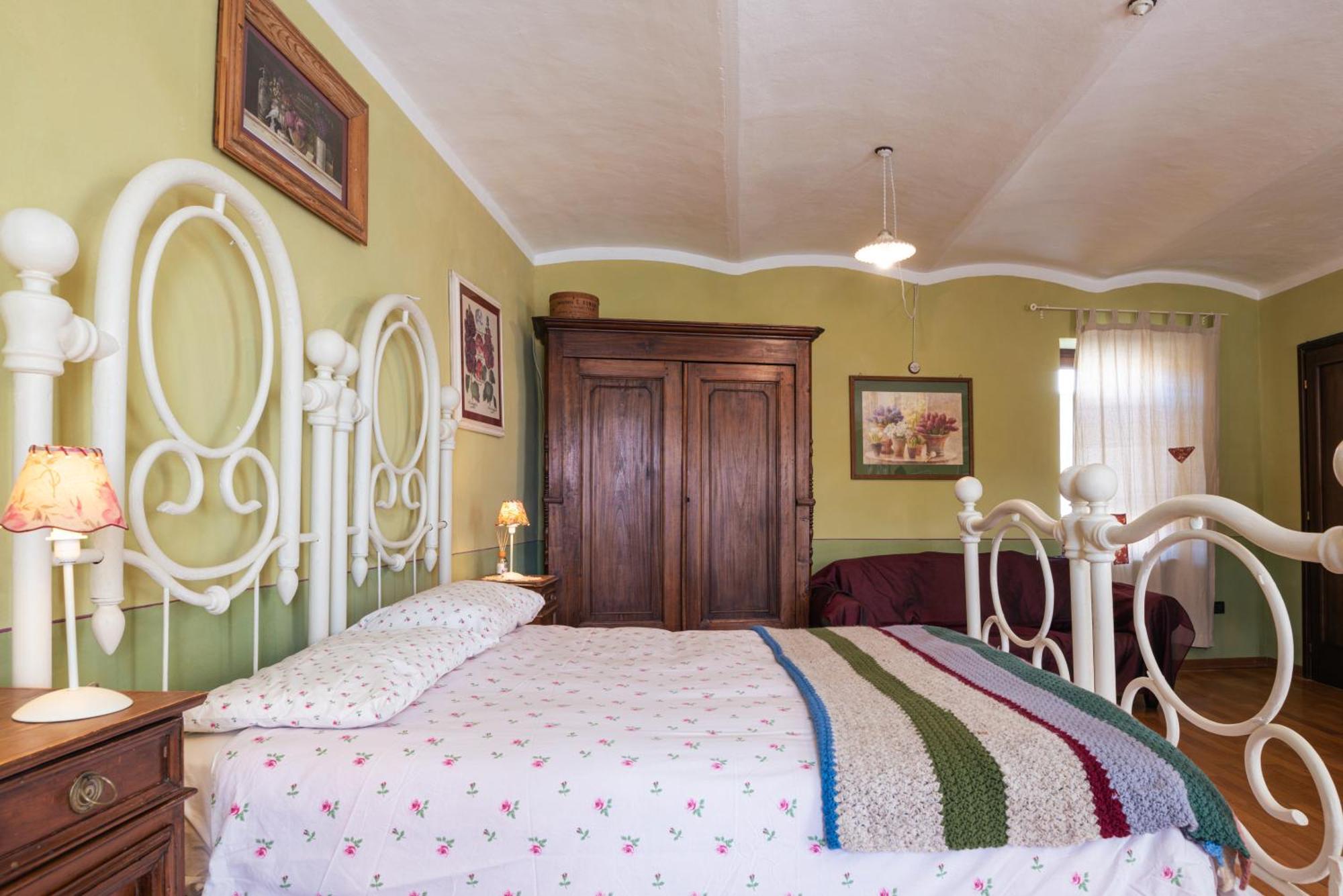 La Curandera Bed & Breakfast Rosta Exterior photo